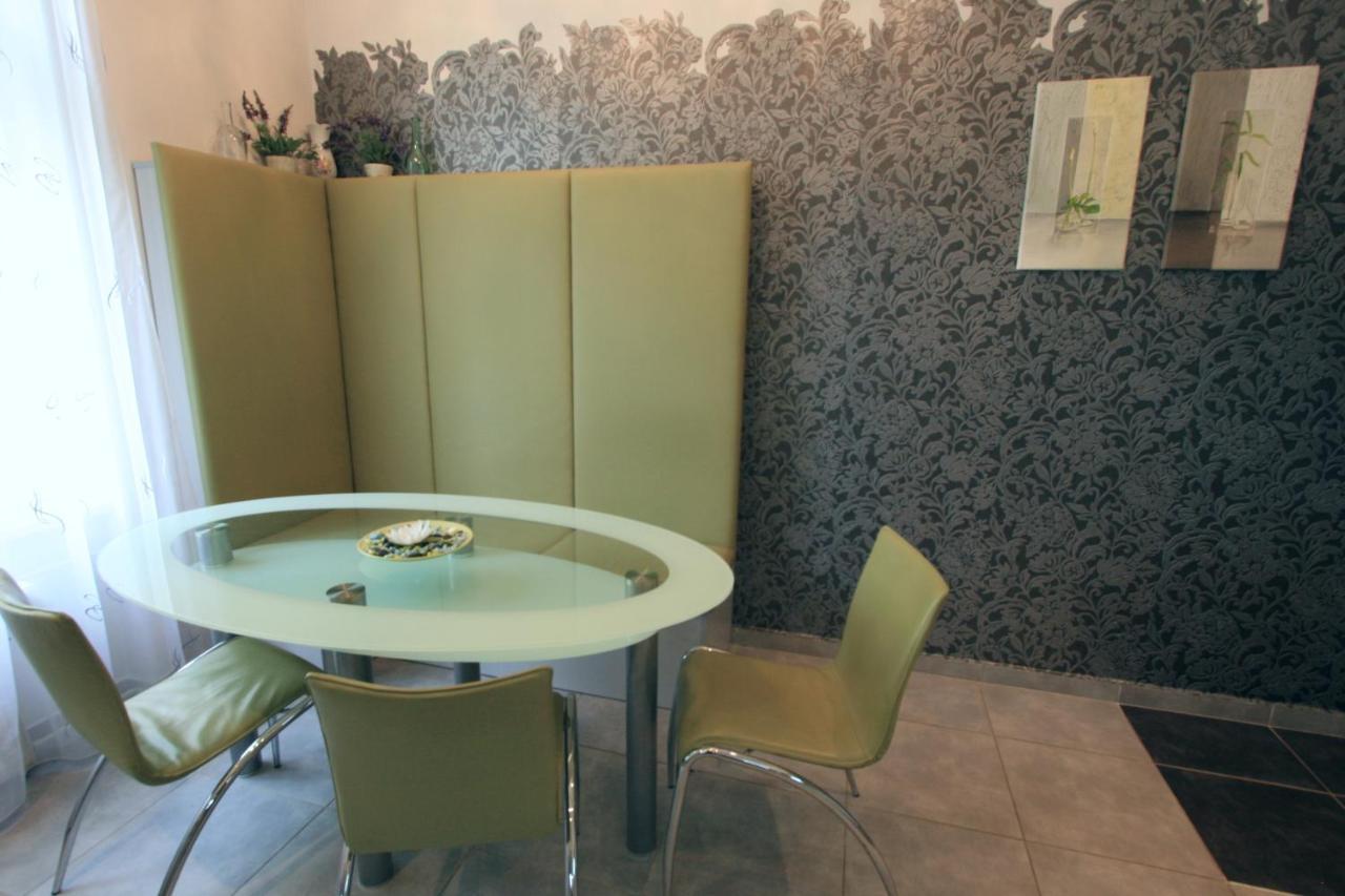 Apartment No 21 - I P Pavlova 34 Κάρλοβι Βάρι Εξωτερικό φωτογραφία